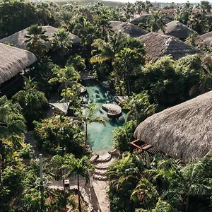 Курортный комплекс Kontiki, Виллемстад