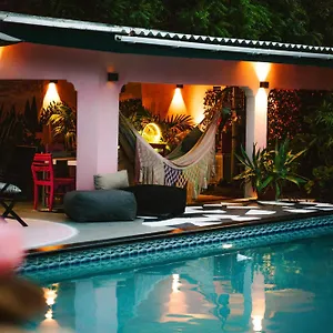 Aparthotel Thuishaven - Boutique Mini-Resort (Adults Only), Willemstad